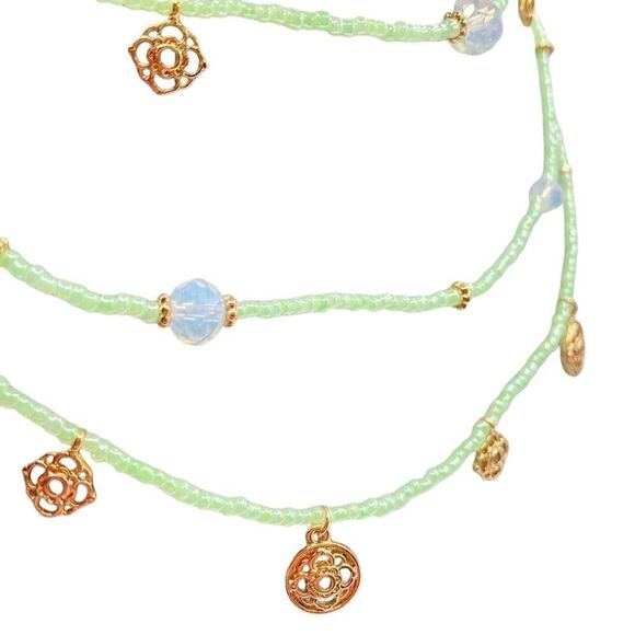 Light Green Seed Bead Necklace Earring Matching Set - Picture 3 of 5